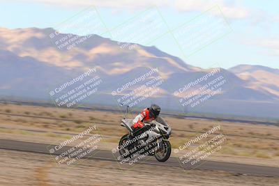 media/Sep-11-2022-SoCal Trackdays (Sun) [[81b7e951af]]/Back Straight Speed (850am)/